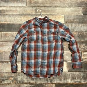 Brand new never worn North Face flannel.